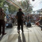 Fotografie – Band und Publikum auf der Jahninsel beim Bürgerfest 2019