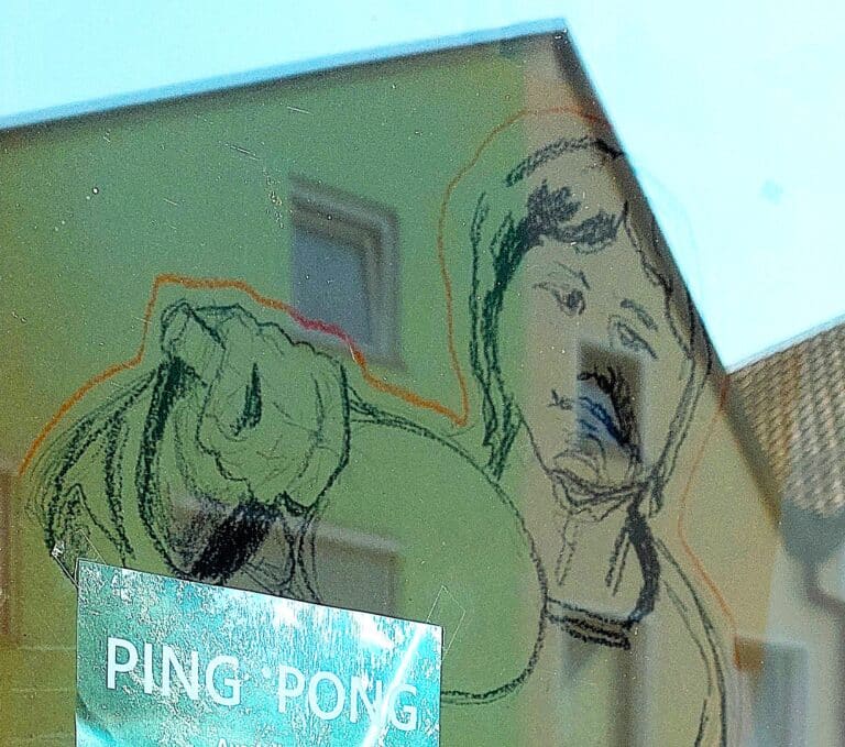 Ping Pong – Ausstellung, Installation