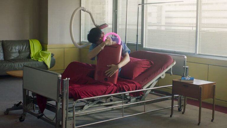 Film Still A USEFUL GHOST